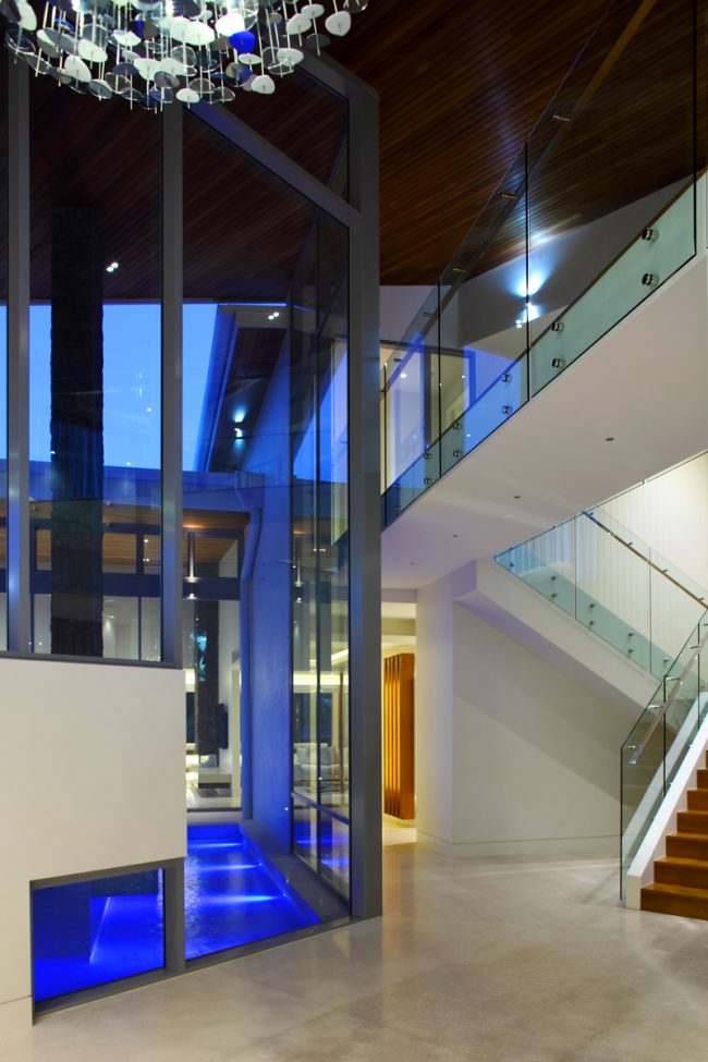 Wesley Court, Noosa Aluminium Glass stair fence