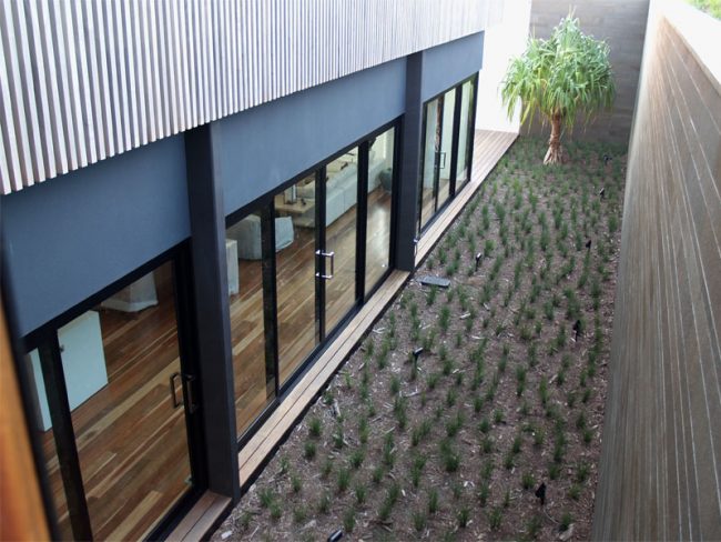 Hayman Island – Villa 15 Back Aluminium Door