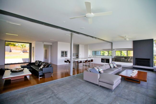 Aluminium Partitioning Wall