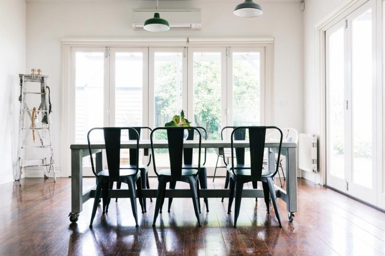 A Bi-fold Doors A Bi-fold Doors